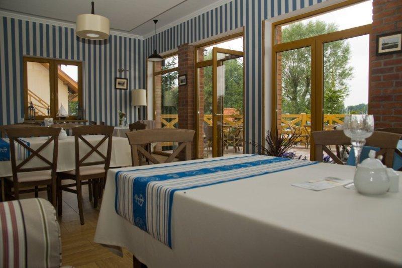 Bed and Breakfast Sloneczny Port Mikołajki Exterior foto